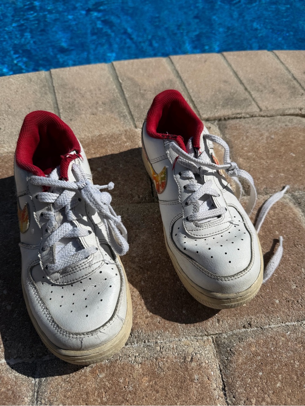 Nike Air Force 1 LV8 Kids Sneakers – White Multi Color Swoosh – Size 5Y